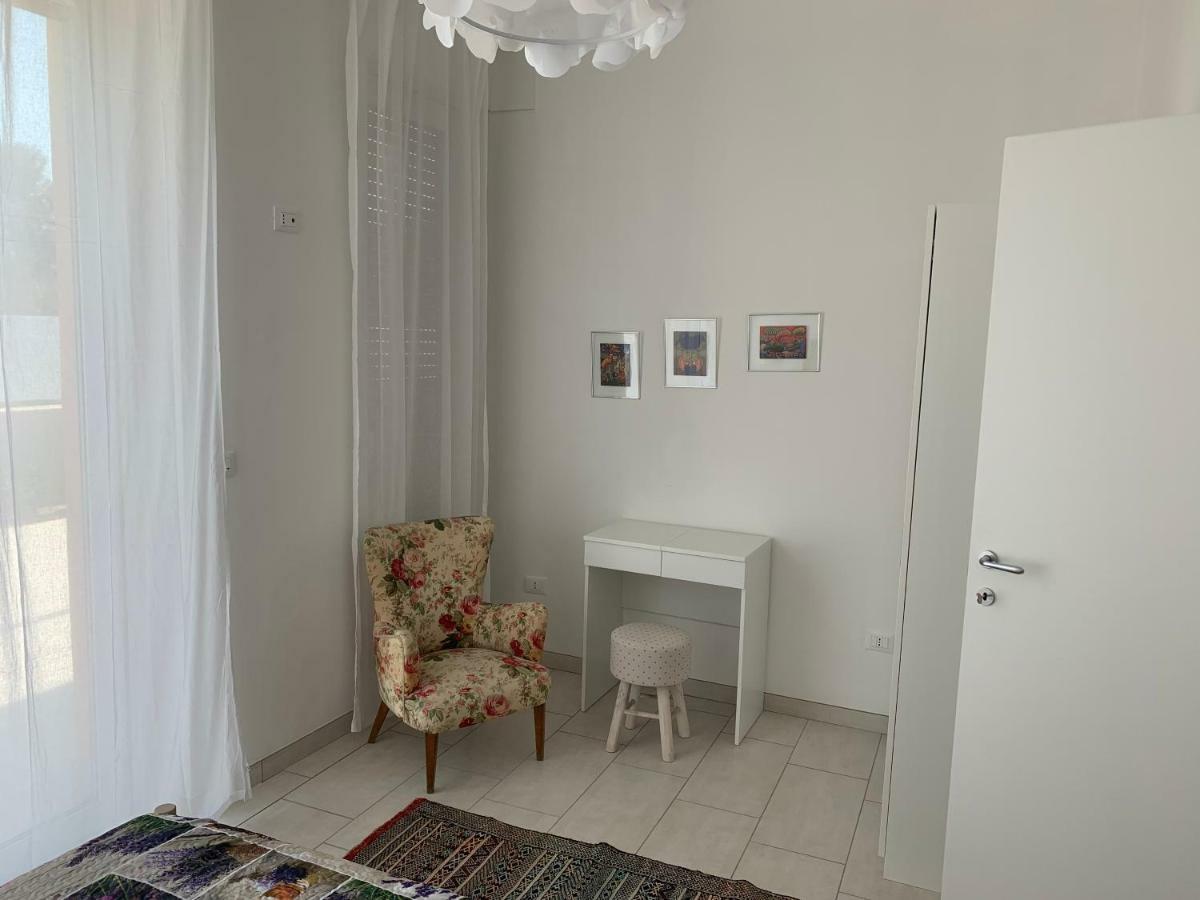 Appartamento Pineta A Mare Montesilvano Exterior foto