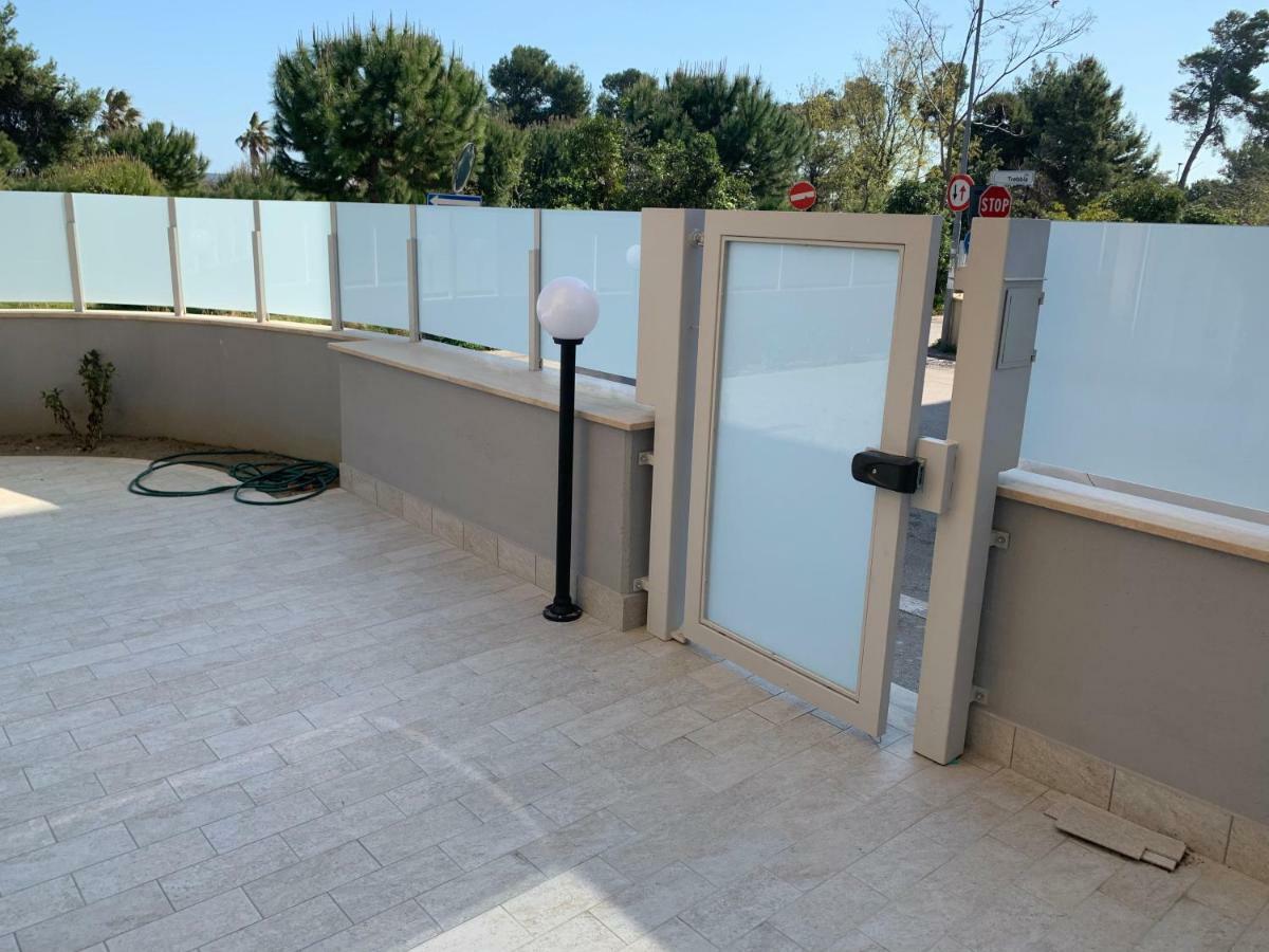 Appartamento Pineta A Mare Montesilvano Exterior foto